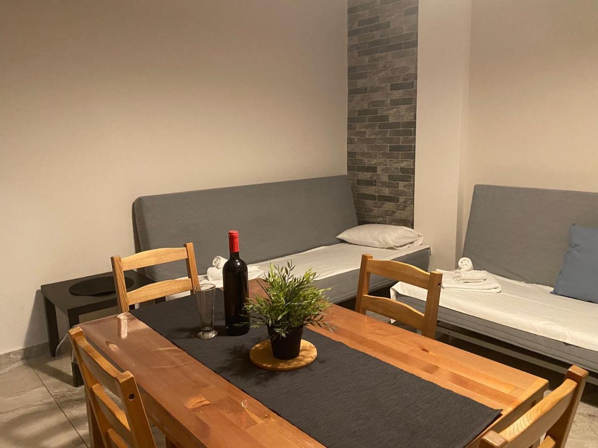 Davidana Deluxe Apartments Nea Kallikrateia Exteriör bild